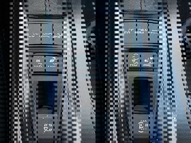 Used 2026 Toyota Camry LE w/ Convenience Package image 21