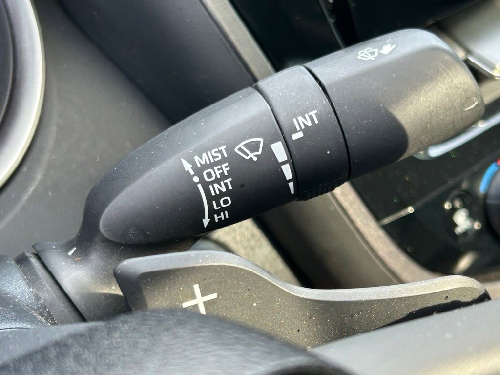 Used 2023 Toyota Camry SE w/ Convenience Package FWD image 27