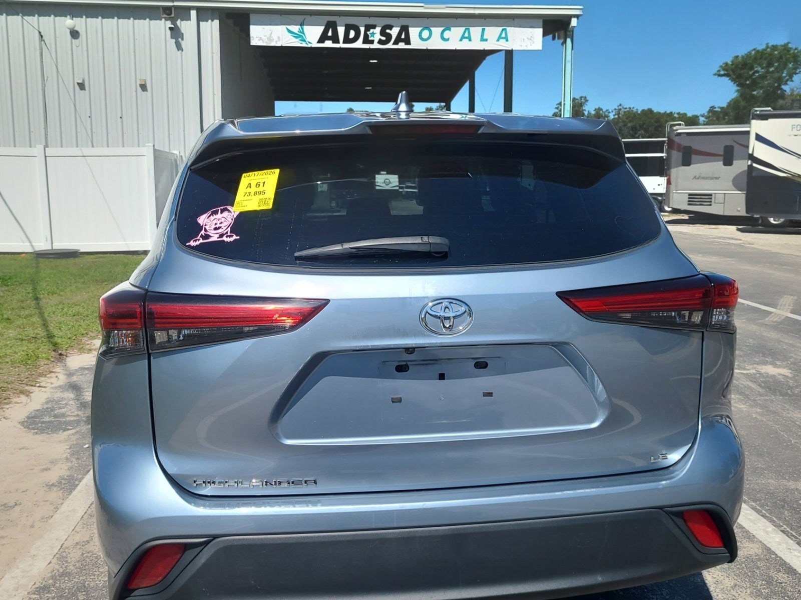 Used 2021 Toyota Highlander LE image 7