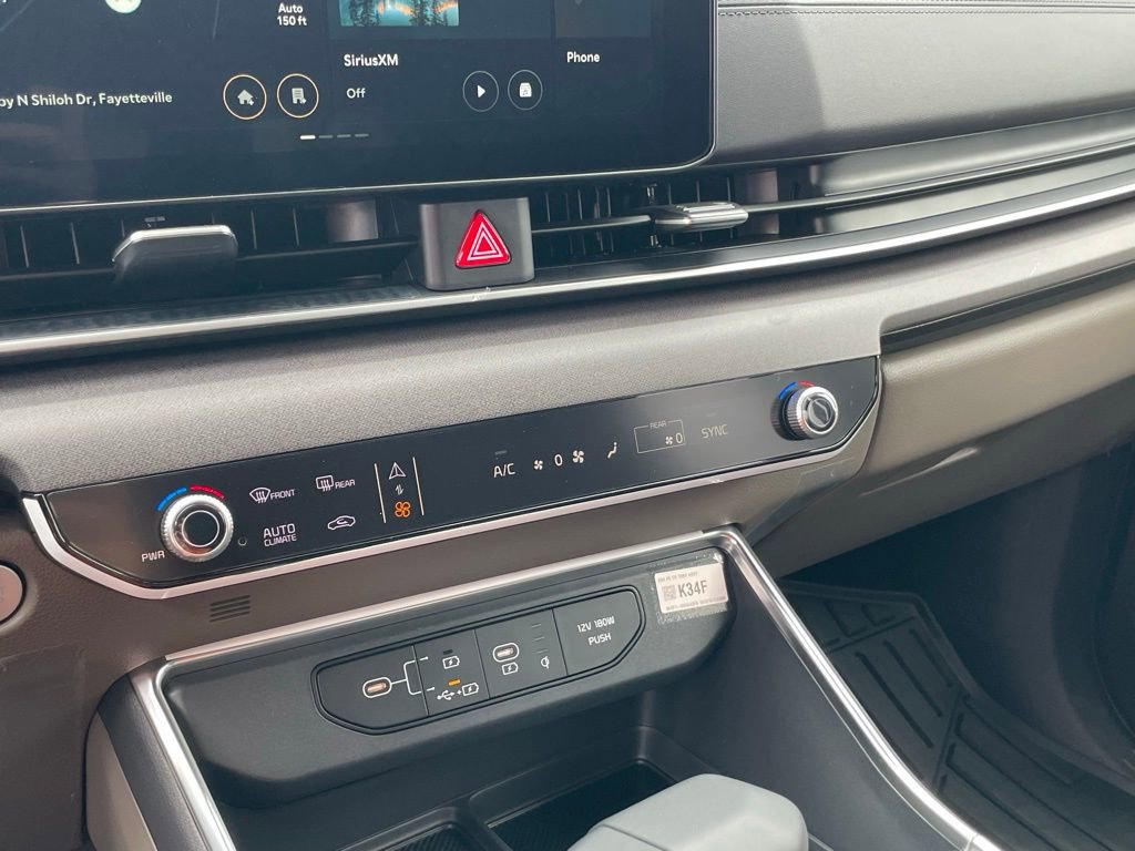 New 2026 Kia Carnival EX image 17