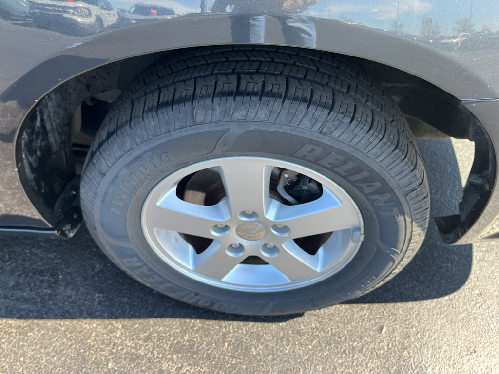 Used 2011 Dodge Grand Caravan Mainstreet w/ PWR Convenience Group image 40