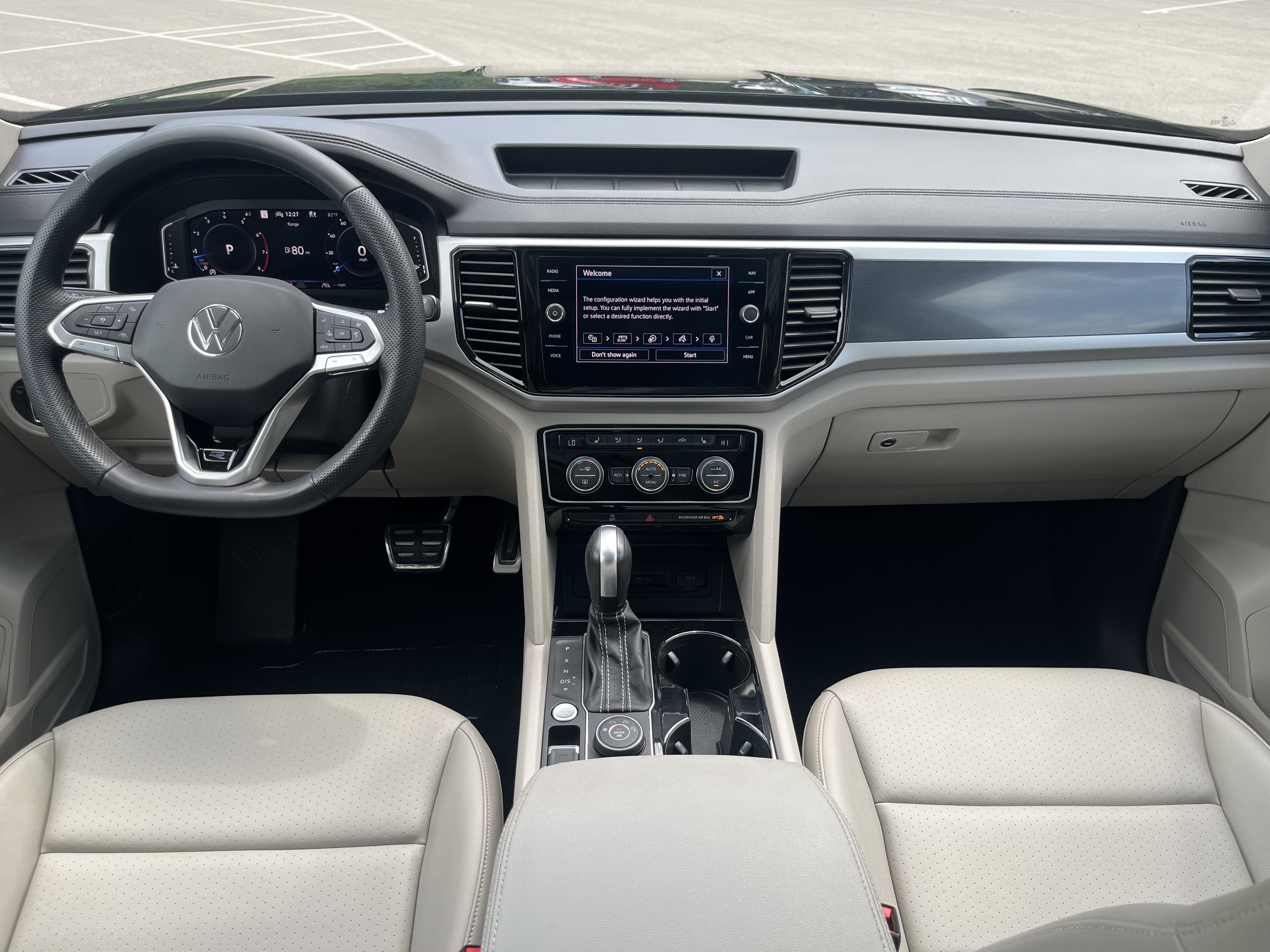 Certified 2023 Volkswagen Atlas SEL R-Line AWD/4WD image 10