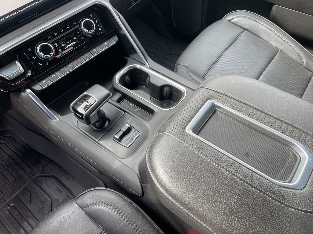 Used 2022 GMC Sierra 1500 Denali AWD/4WD image 9