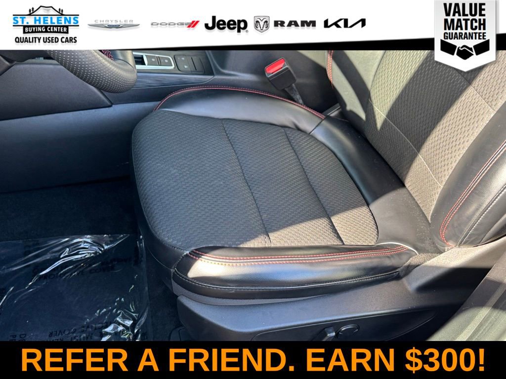 Used 2023 Ford Escape ST-Line w/ Cold Weather Package image 15