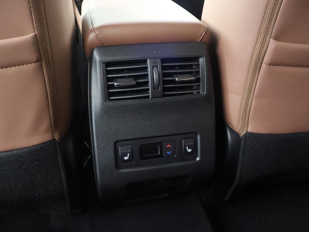 New 2026 Mitsubishi Outlander SEL image 48