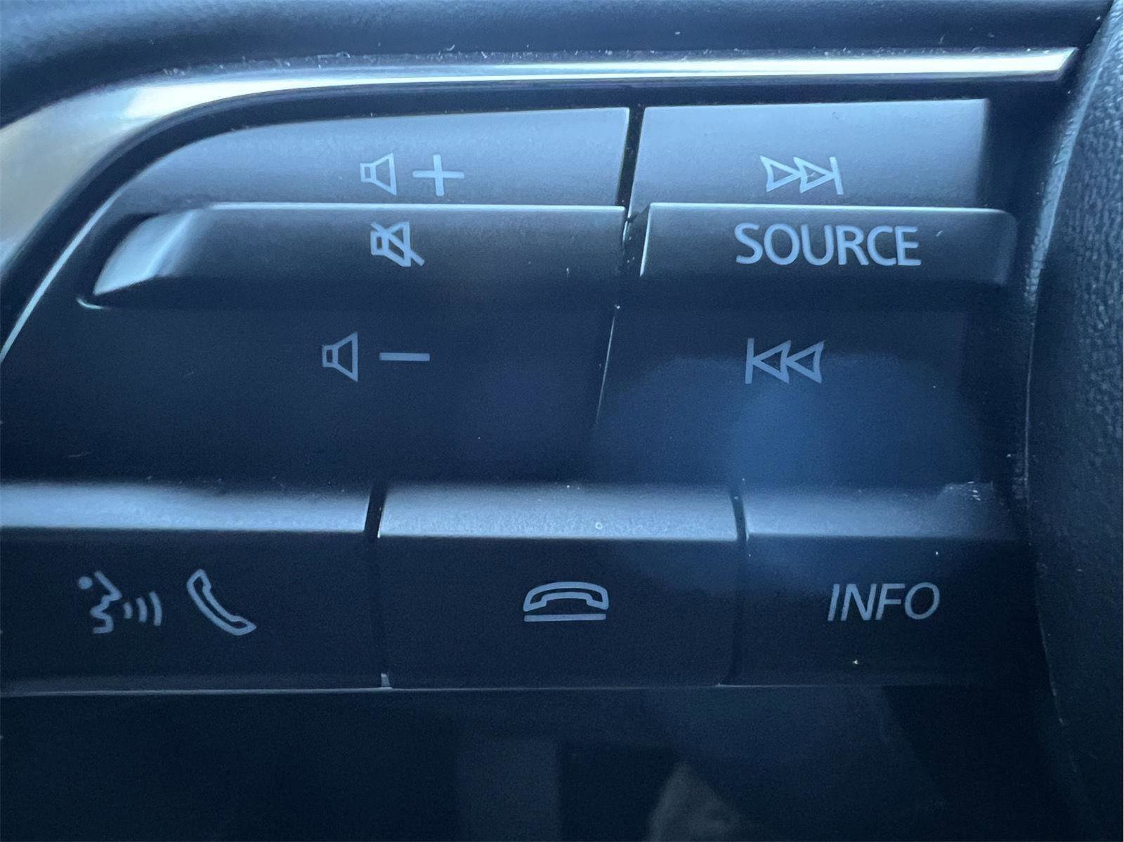 Used 2025 MAZDA CX-30 AWD 2.5 S w/ Select Sport Pkg image 21