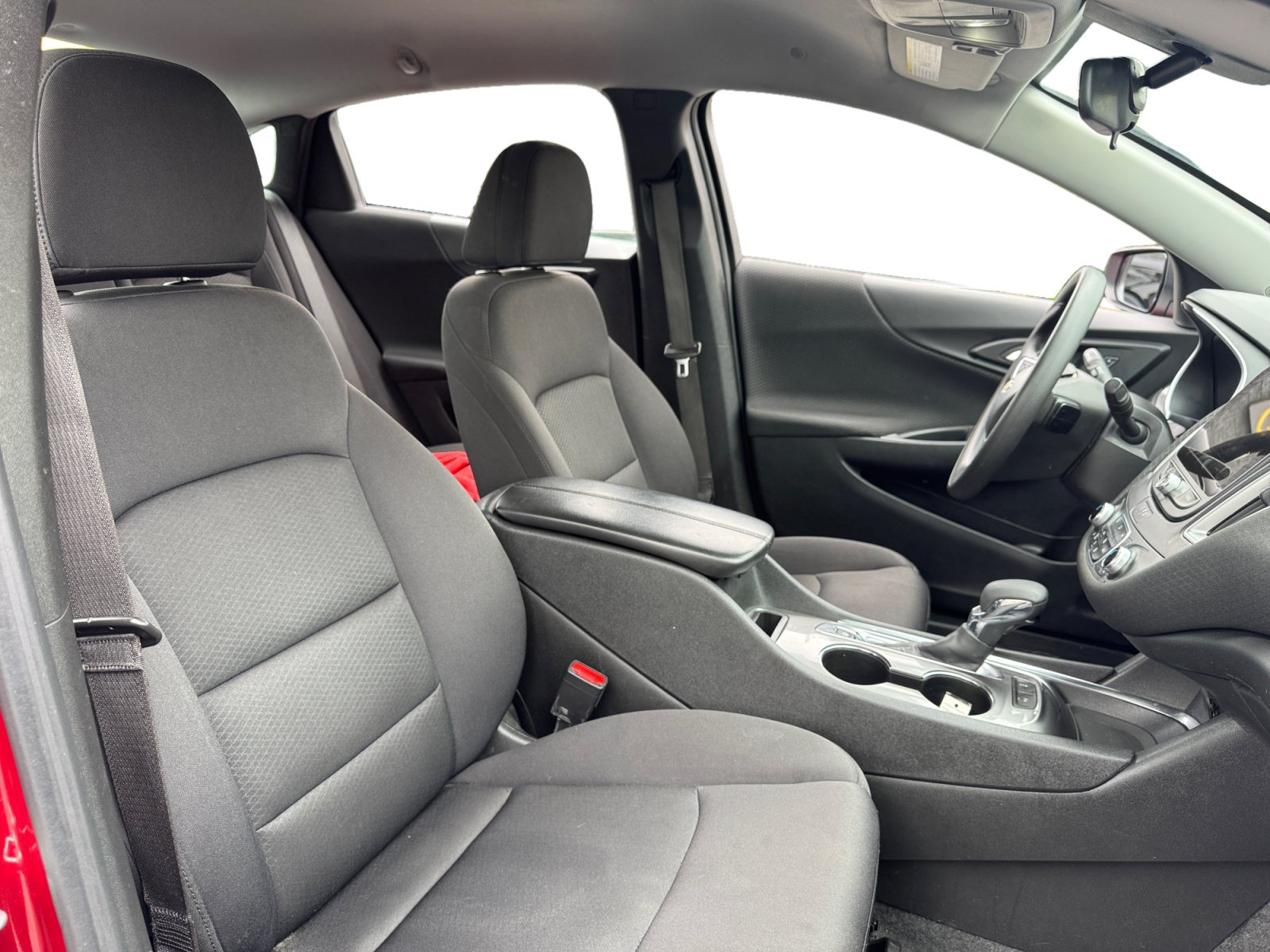 Used 2024 Chevrolet Malibu LT FWD image 15