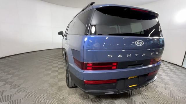 Used 2025 Hyundai Santa Fe SEL FWD image 6
