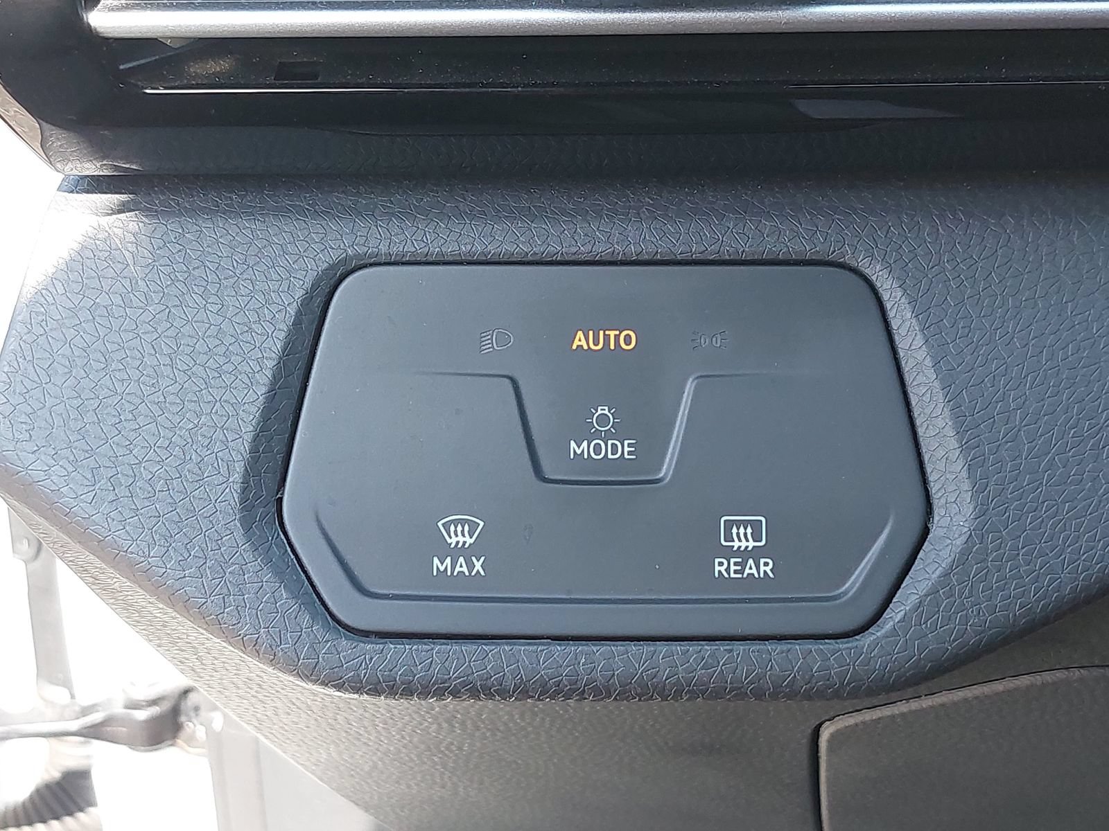 Used 2023 Volkswagen ID.4 Pro RWD image 29