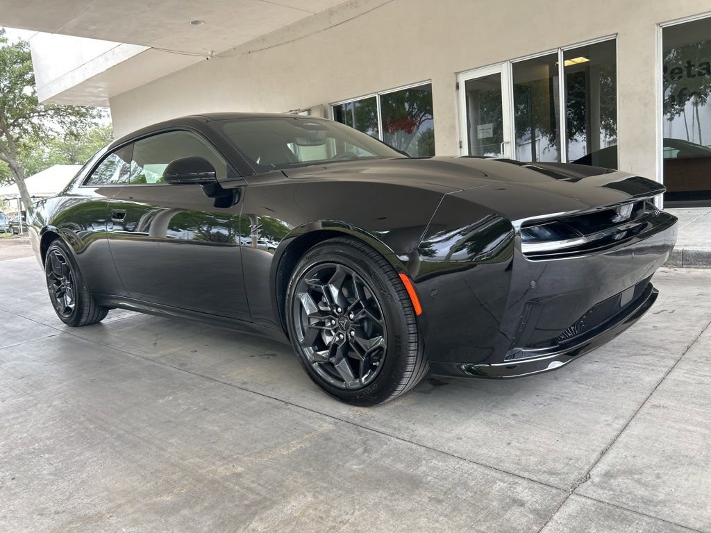New 2025 Dodge Charger Daytona R/T w/ Quick Order Package 25M R/T AWD/4WD image 2
