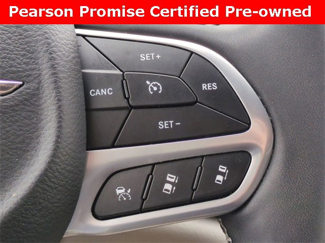 Used 2024 Chrysler Pacifica Limited image 27