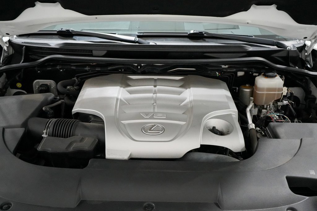 Used 2017 Lexus LX 570 4WD image 41