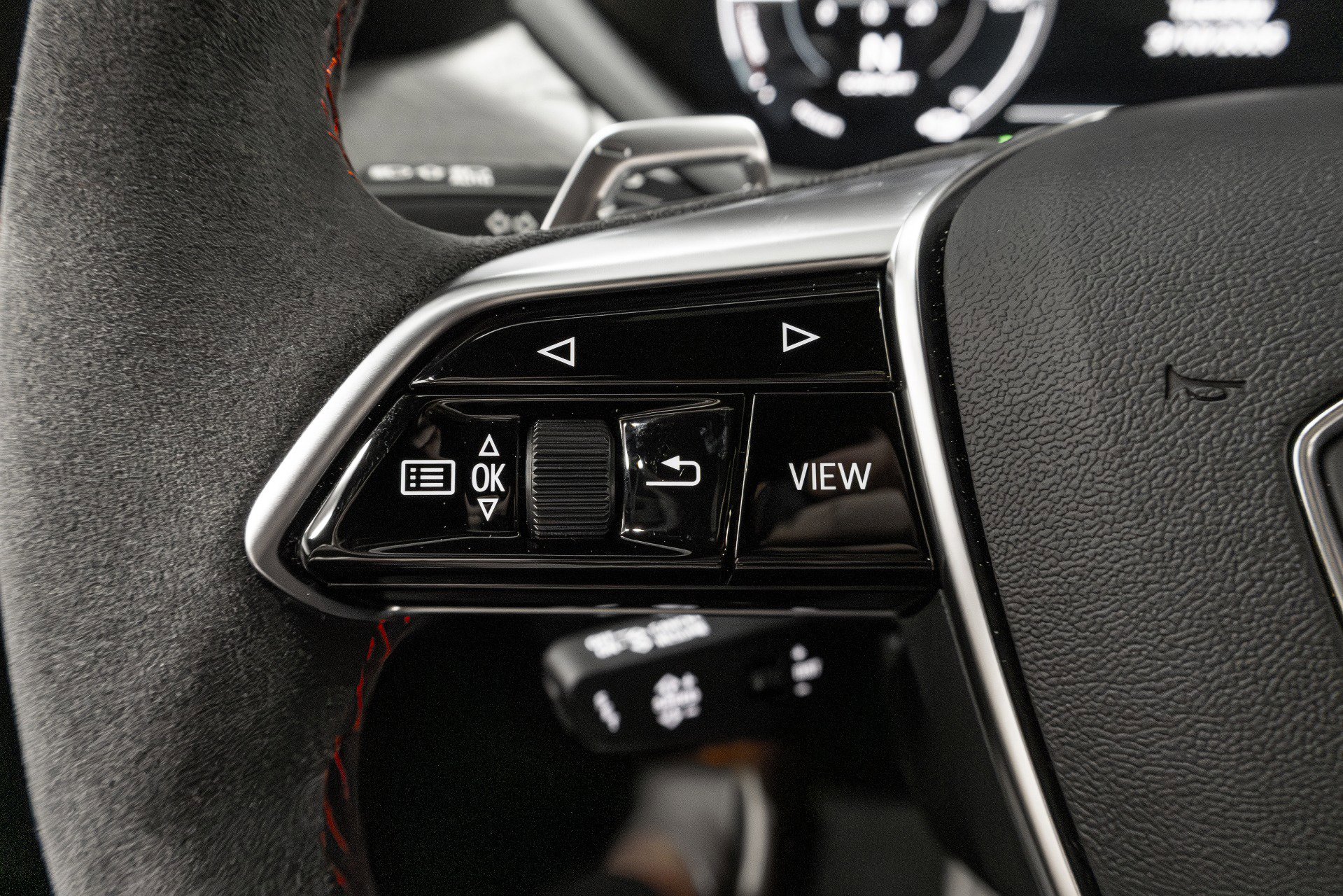 Used 2023 Audi RS e-tron GT image 64