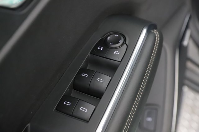 Used 2025 GMC Acadia Elevation image 19