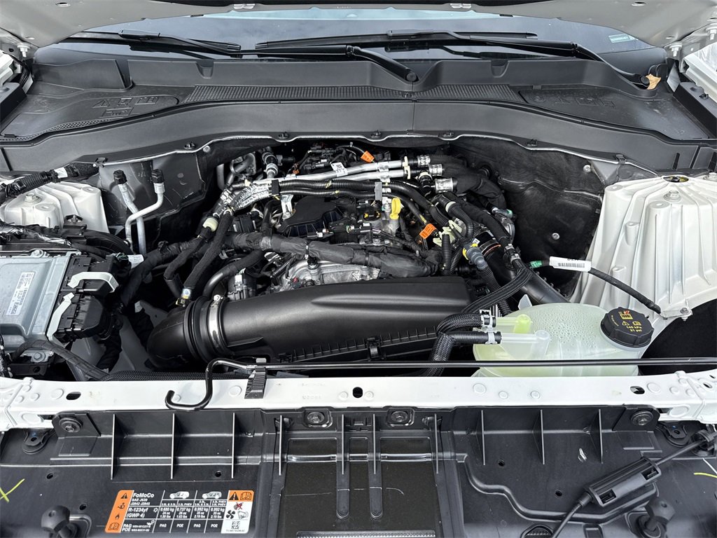 New 2025 Ford Explorer Active image 24