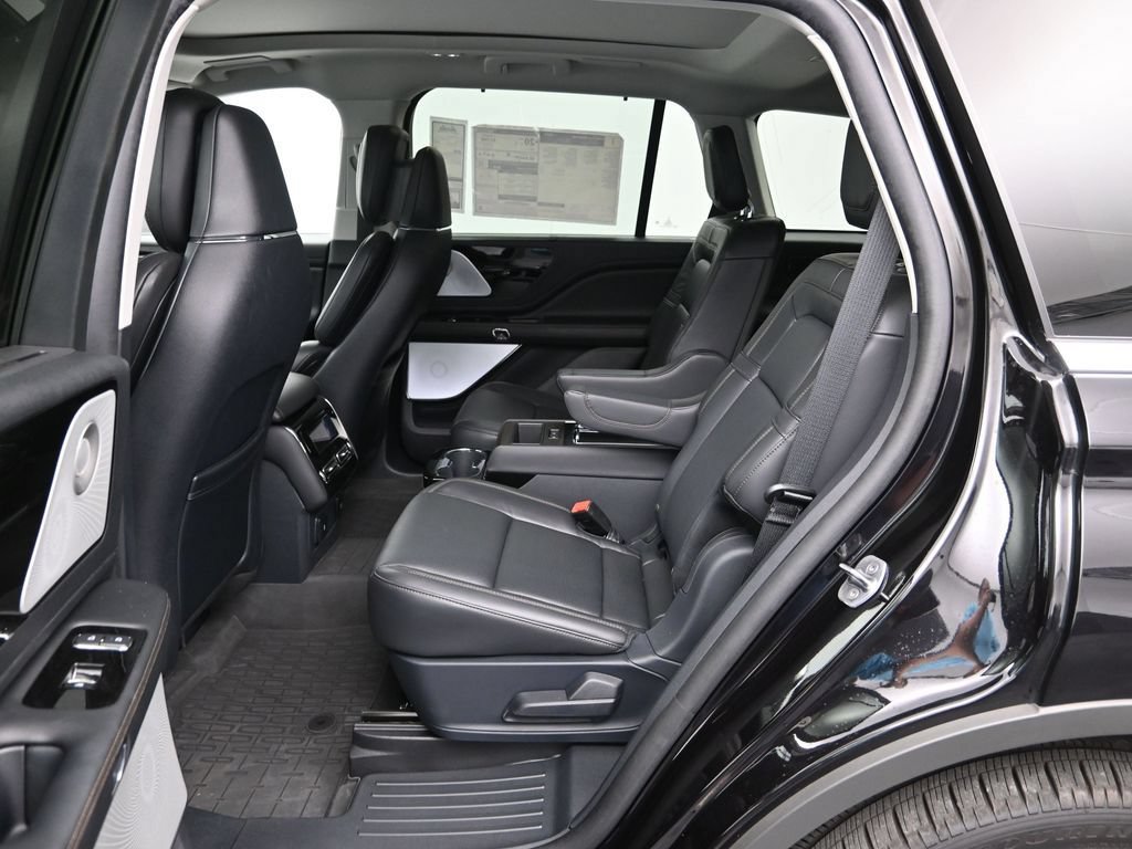 New 2025 Lincoln Aviator Reserve w/ Equipment Group 201A AWD/4WD image 21