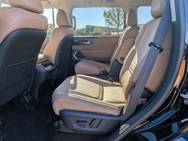 New 2026 INFINITI QX80 Luxe w/ Cargo Package AWD/4WD image 13