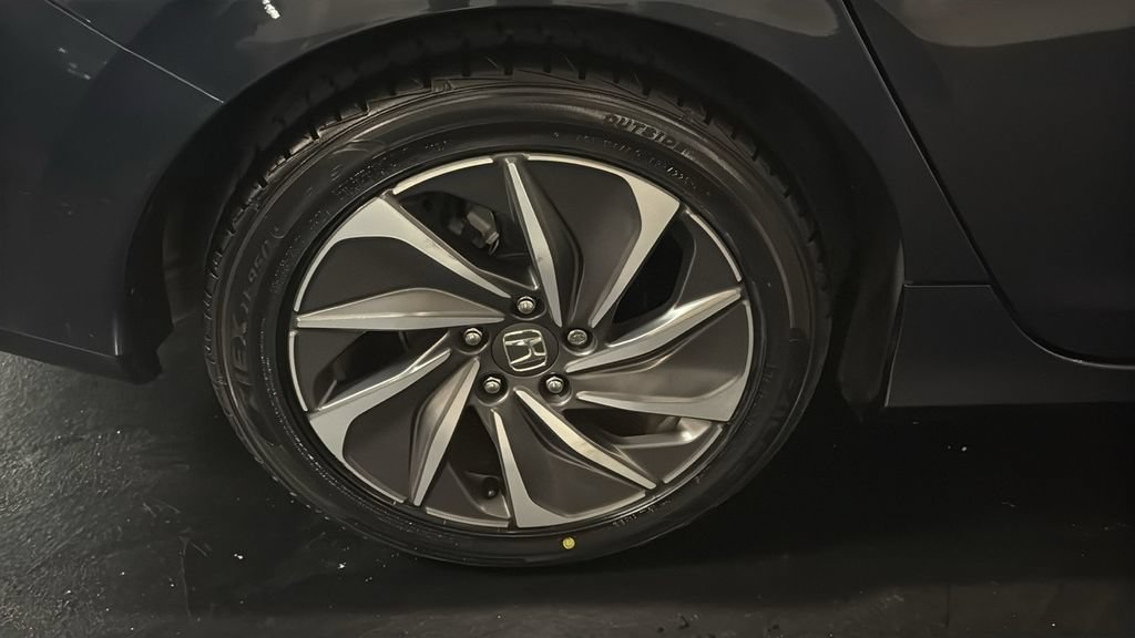 Used 2019 Honda Insight Touring image 7