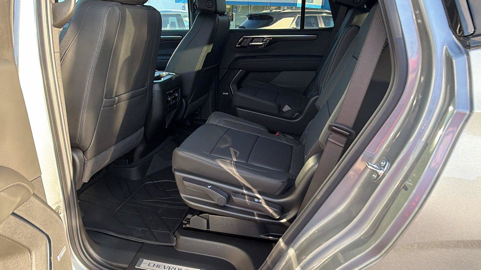 New 2026 Chevrolet Tahoe Z71 w/ Z71 Off-Road Package AWD/4WD image 19