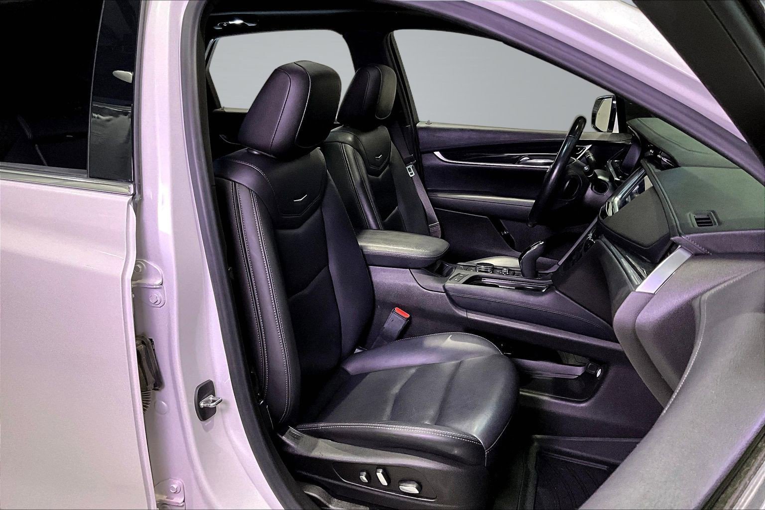 Used 2022 Cadillac XT5 Premium Luxury FWD image 28