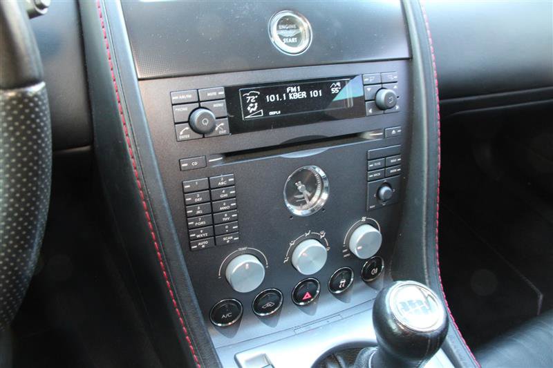 Used 2006 Aston Martin V8 Vantage Coupe image 24
