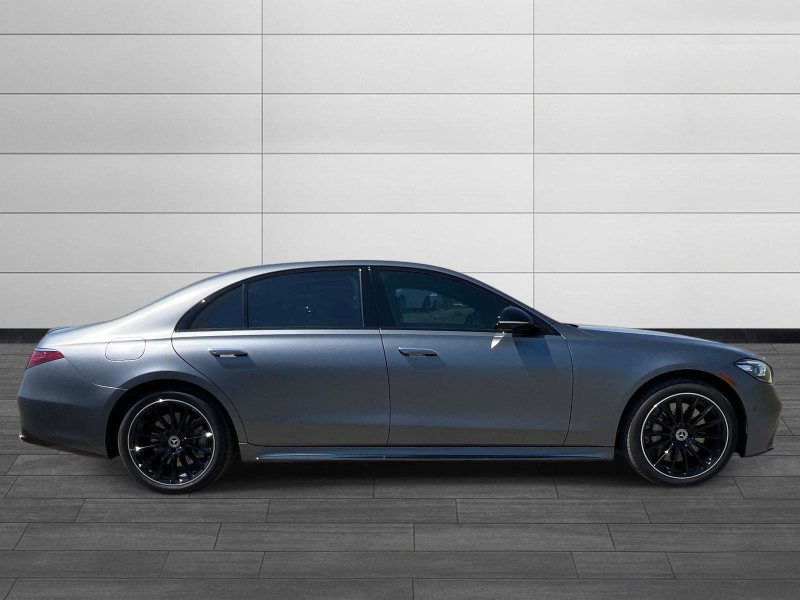 Certified 2023 Mercedes-Benz S 500 4MATIC image 2