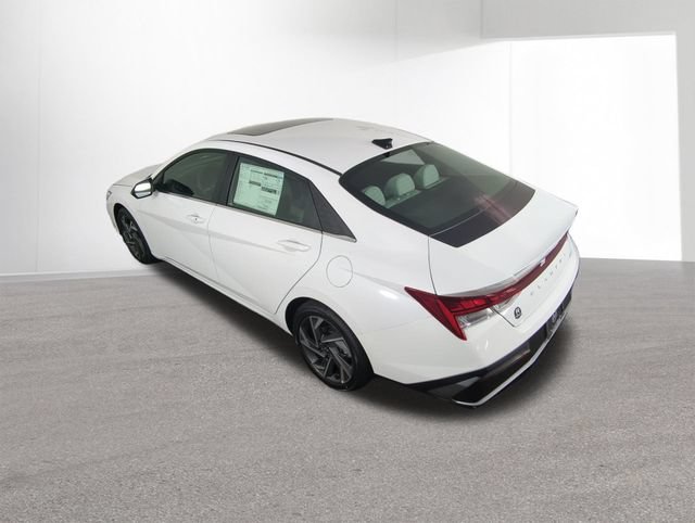 New 2026 Hyundai Elantra Limited FWD image 34