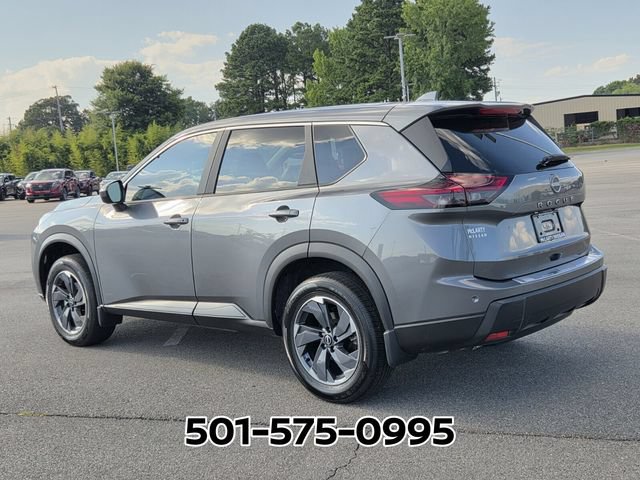Used 2026 Nissan Rogue SV FWD image 3