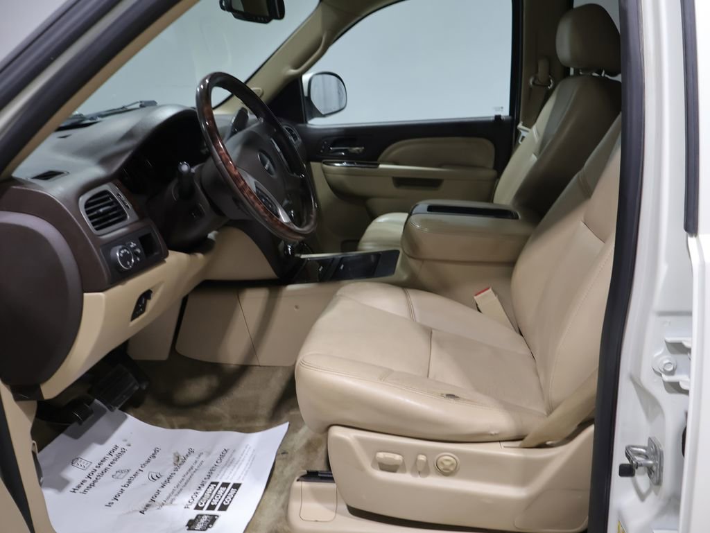 Used 2014 GMC Yukon XL Denali image 11