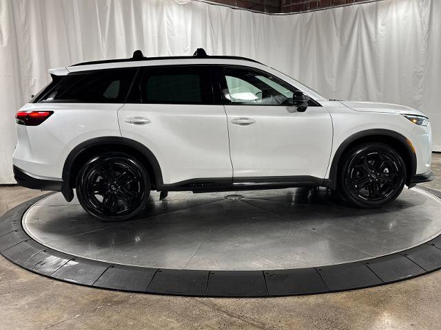 Certified 2026 INFINITI QX60 Sport w/ Dark Cargo Package AWD/4WD image 9