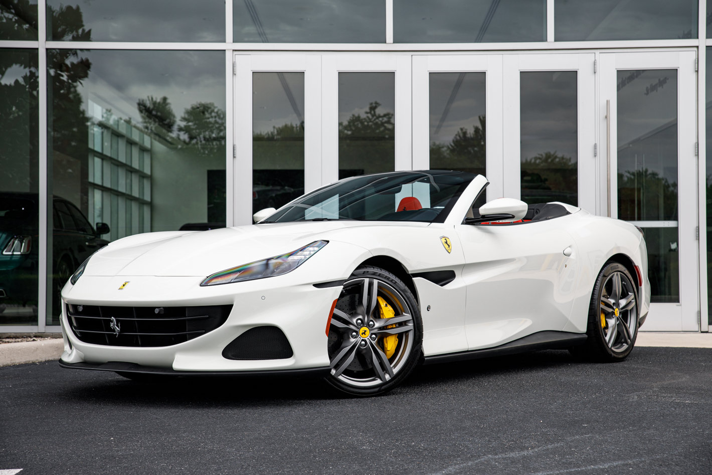 Used 2023 Ferrari Portofino M RWD image 48