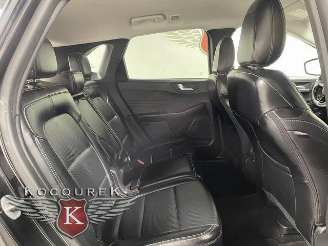 Used 2023 Ford Escape Platinum image 20