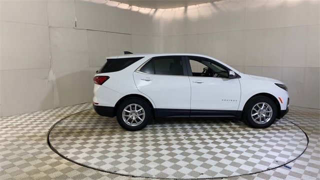 Used 2023 Chevrolet Equinox LT image 9