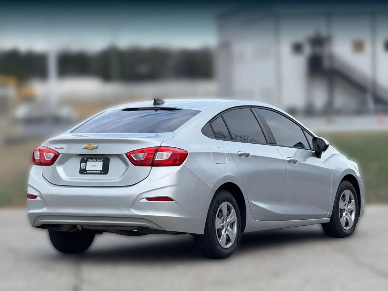 Used 2018 Chevrolet Cruze LS FWD image 9