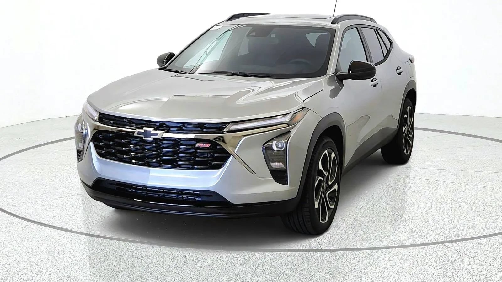 New 2026 Chevrolet Trax RS w/ Sunroof Package FWD image 3