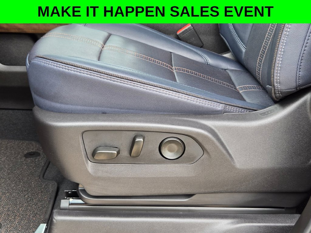 Used 2026 Chevrolet Silverado 1500 High Country AWD/4WD image 14