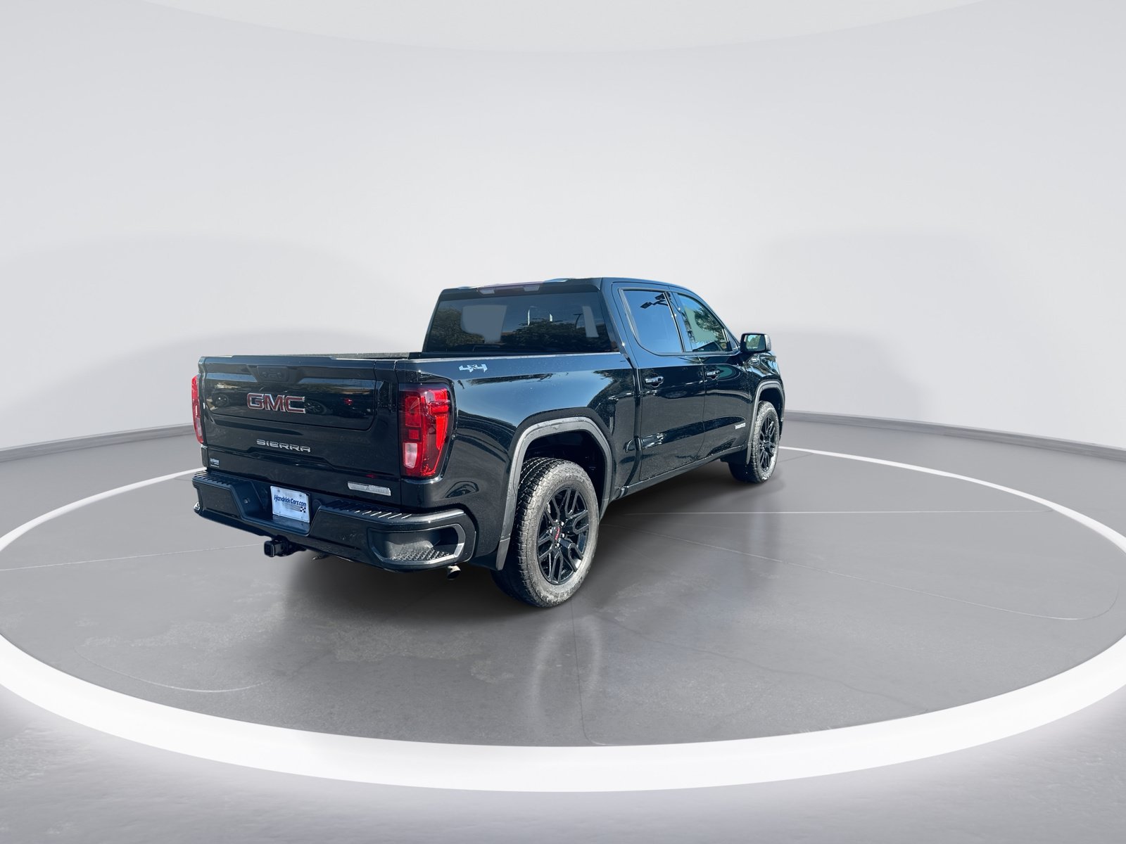 Used 2024 GMC Sierra 1500 Elevation AWD/4WD image 9