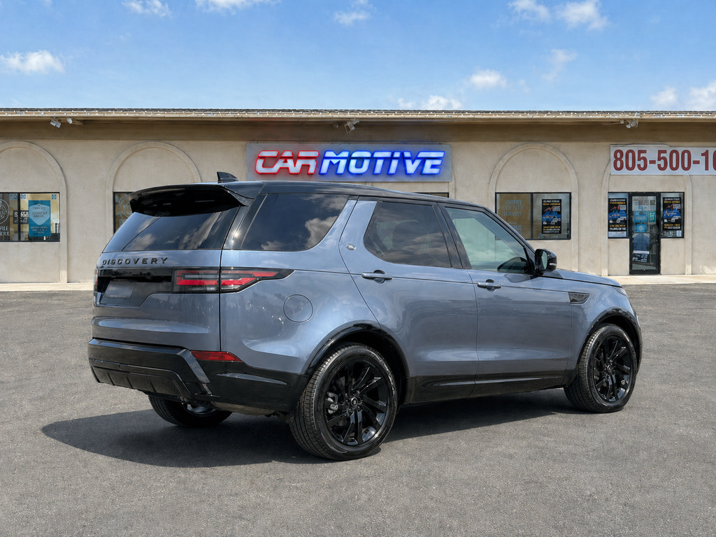 Used 2020 Land Rover Discovery Landmark AWD/4WD image 4