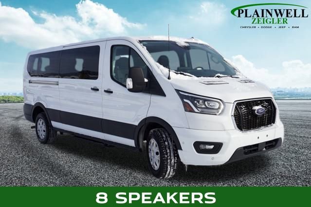 Used 2023 Ford Transit 350 XLT image 4