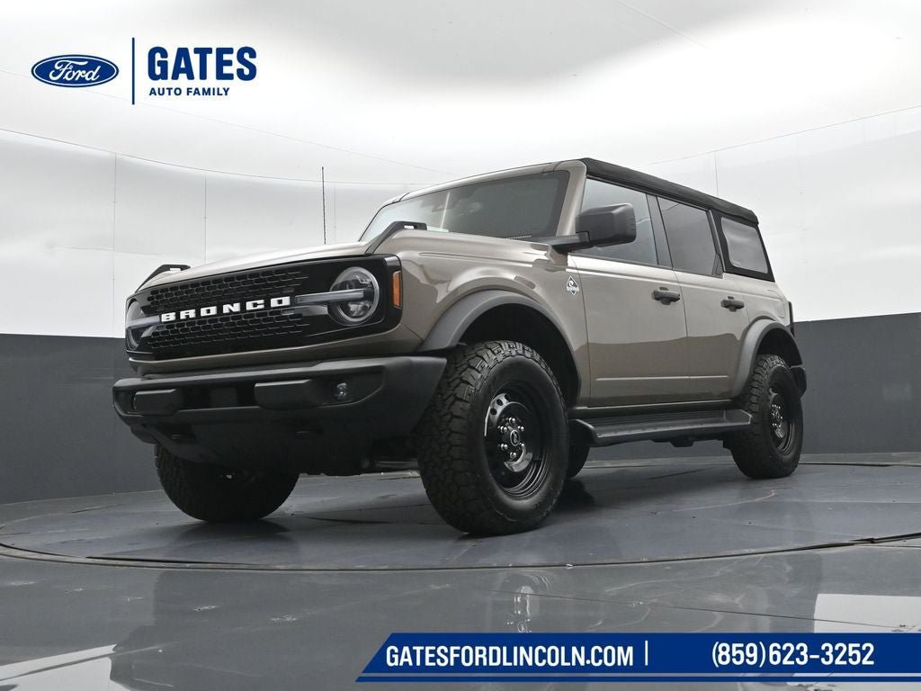 New 2026 Ford Bronco Outer Banks w/ Black Appearance Package AWD/4WD image 40