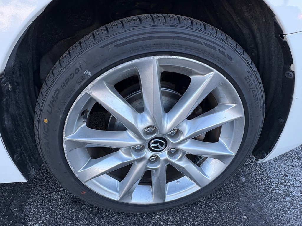 Used 2017 MAZDA MAZDA3 Grand Touring w/ Premium Equipment Package image 21