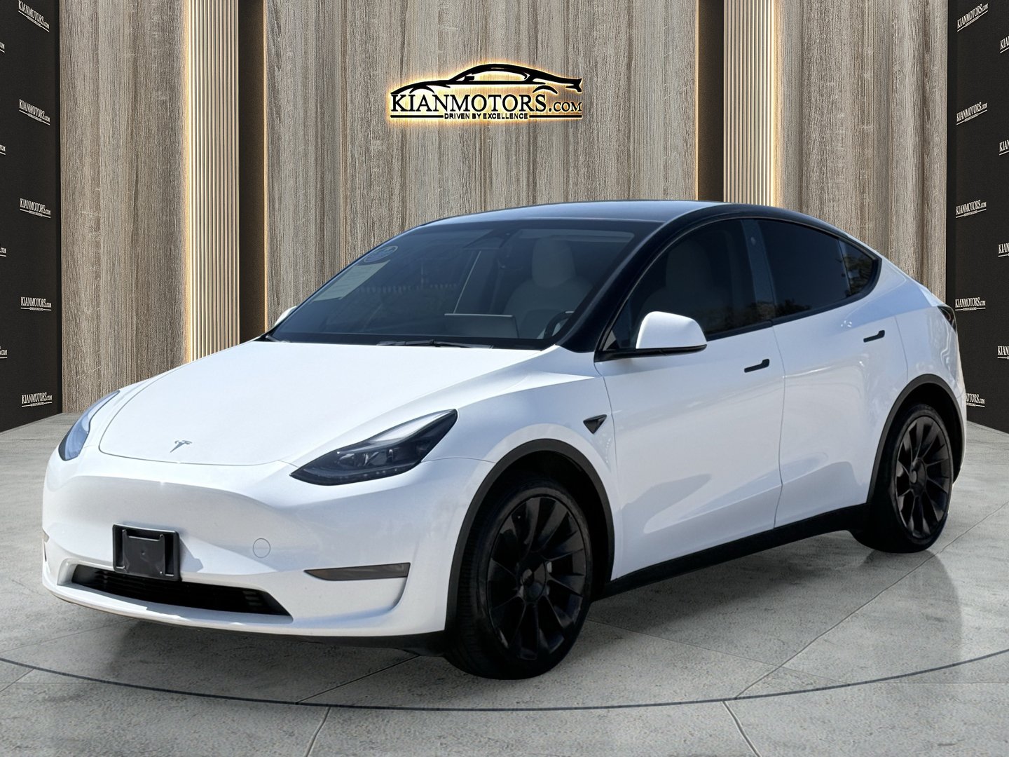 Used 2023 Tesla Model Y Long Range AWD/4WD image 7
