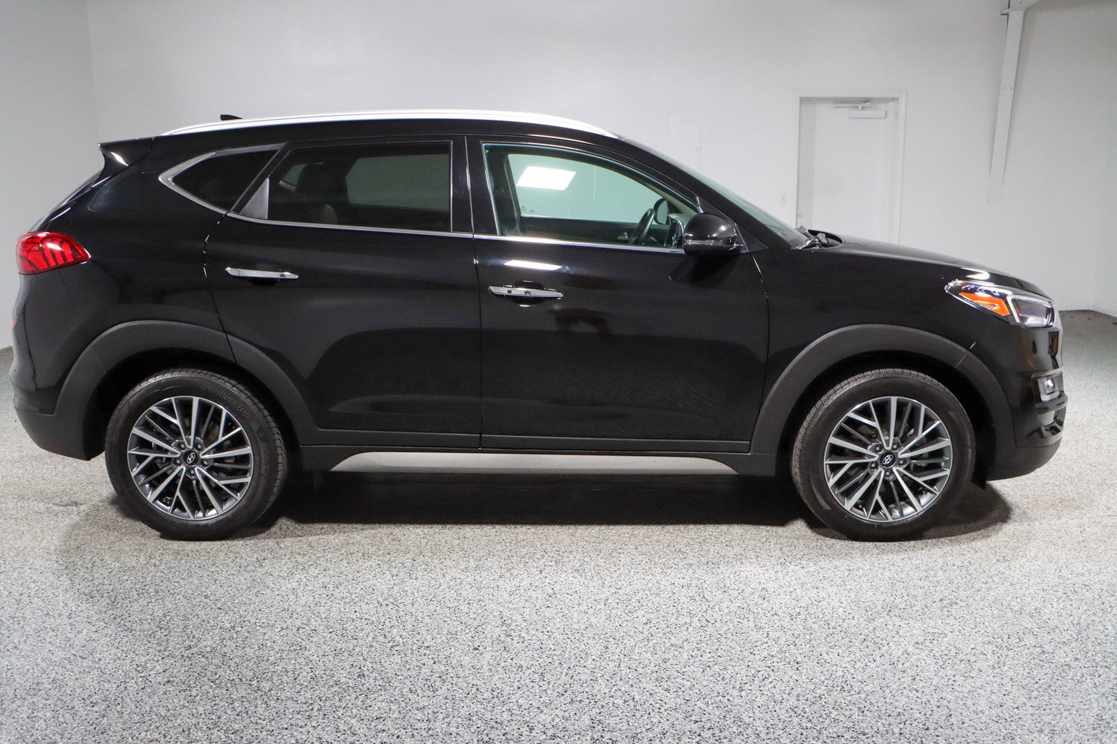 Used 2021 Hyundai Tucson Limited image 6