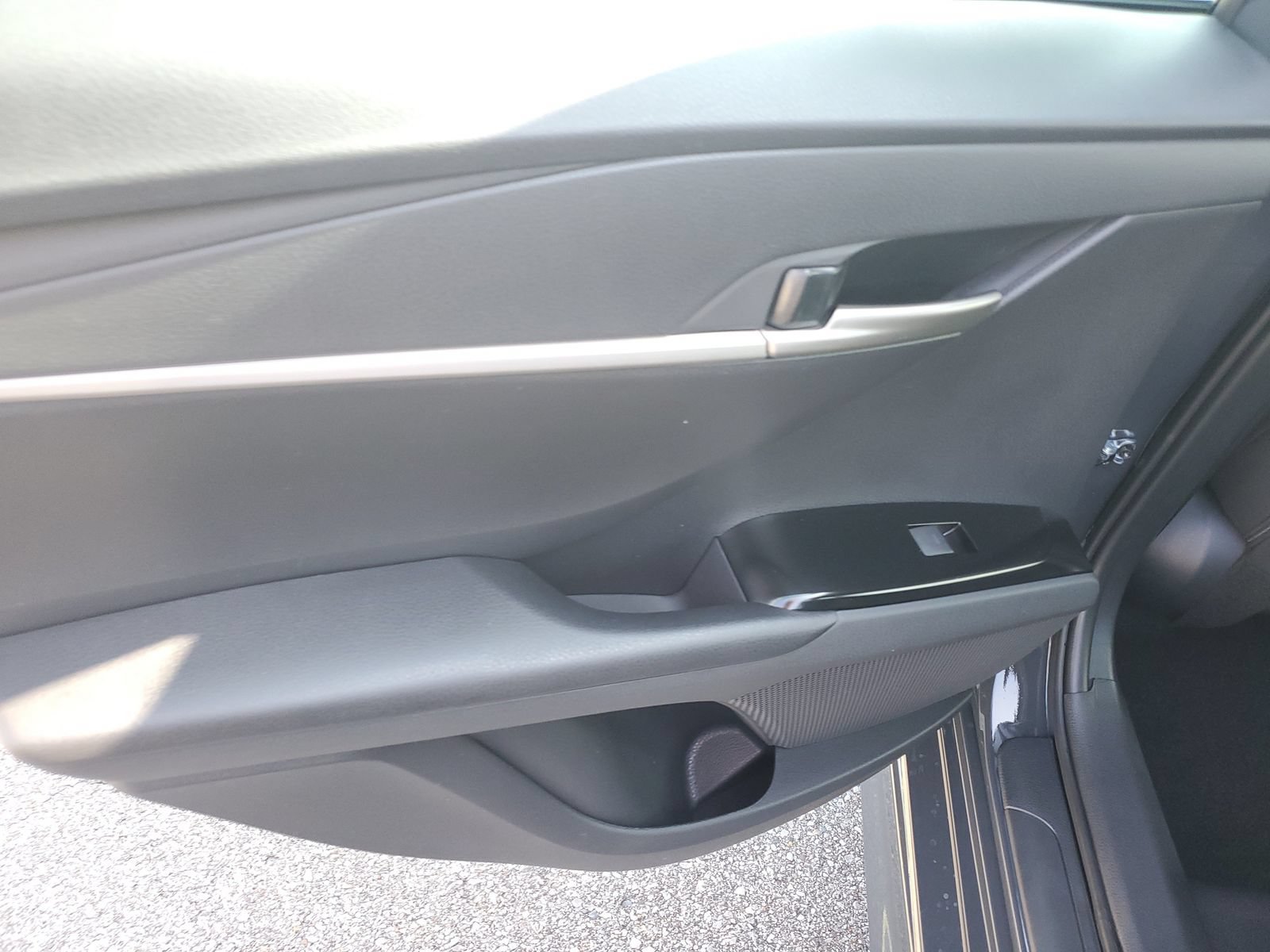 New 2026 Toyota Camry SE w/ Convenience Package FWD image 15
