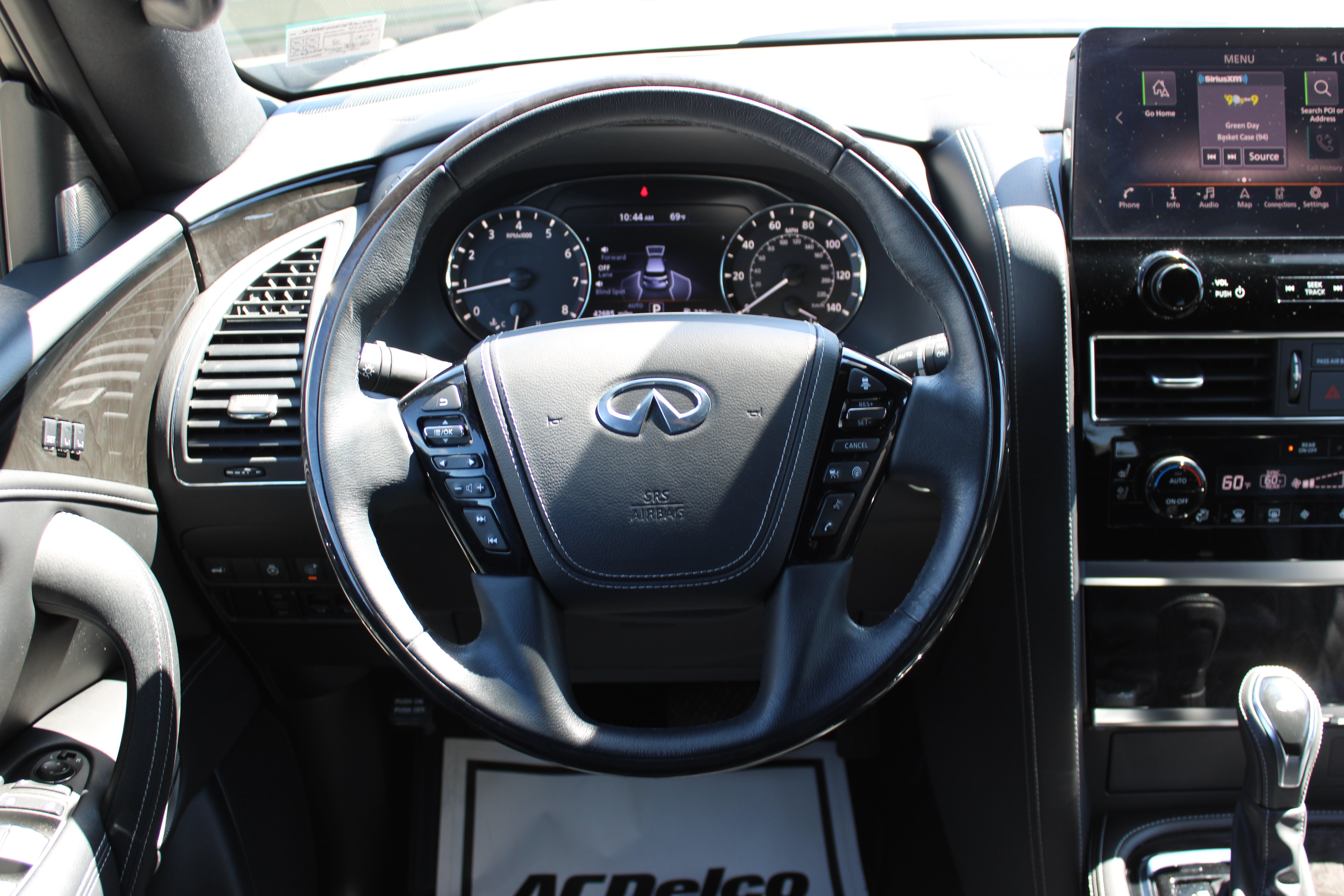 Used 2023 INFINITI QX80 Sensory w/ Cargo Package AWD/4WD image 32