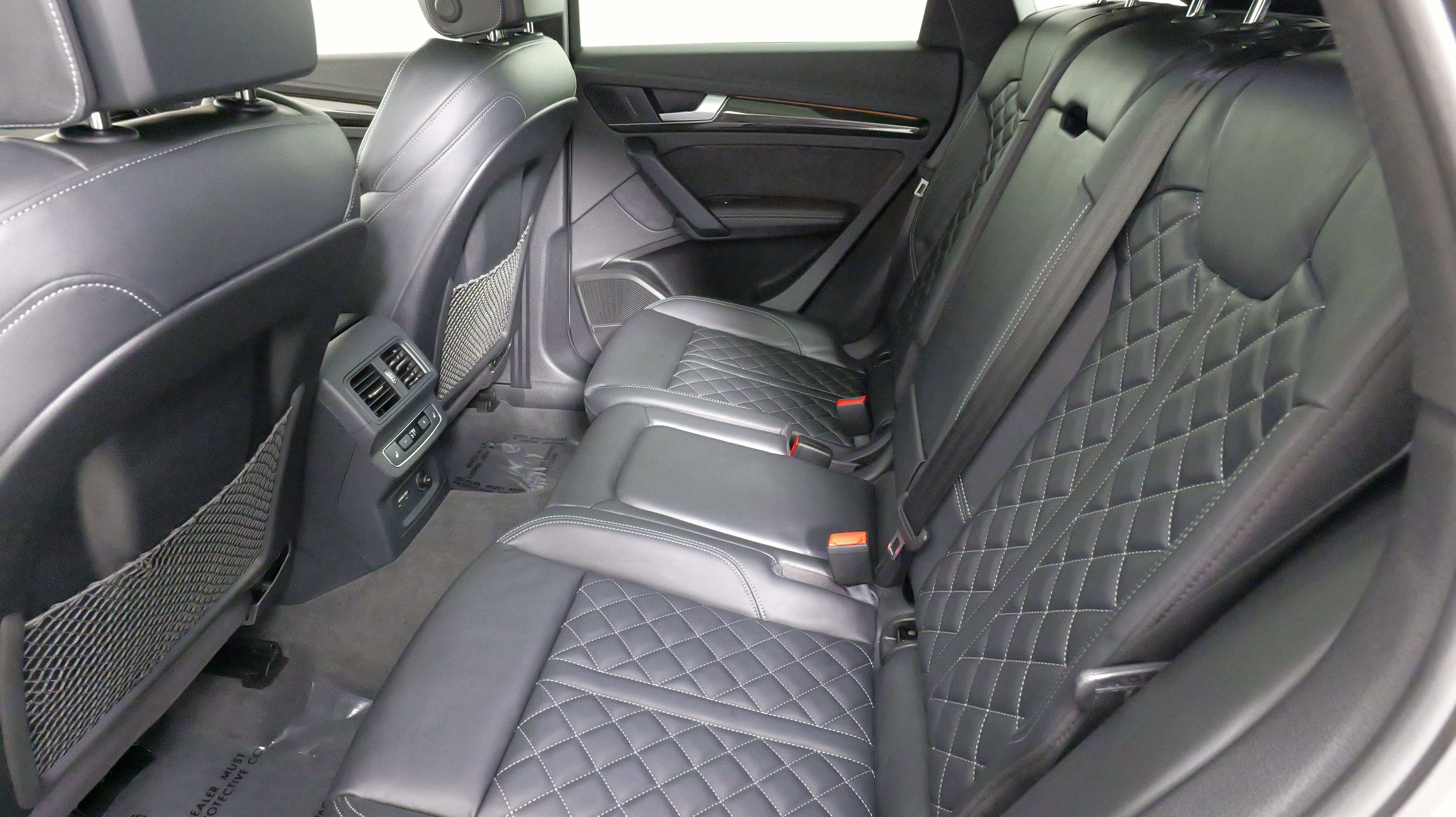 Used 2023 Audi SQ5 Prestige image 37