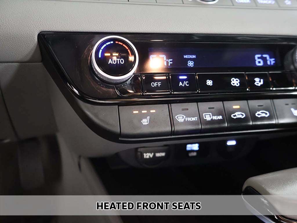 Used 2025 Hyundai Elantra SEL FWD image 8