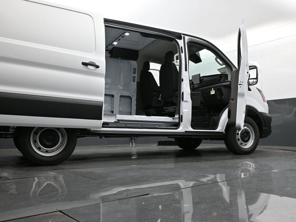 New 2026 Ford Transit 250 Low Roof RWD image 29
