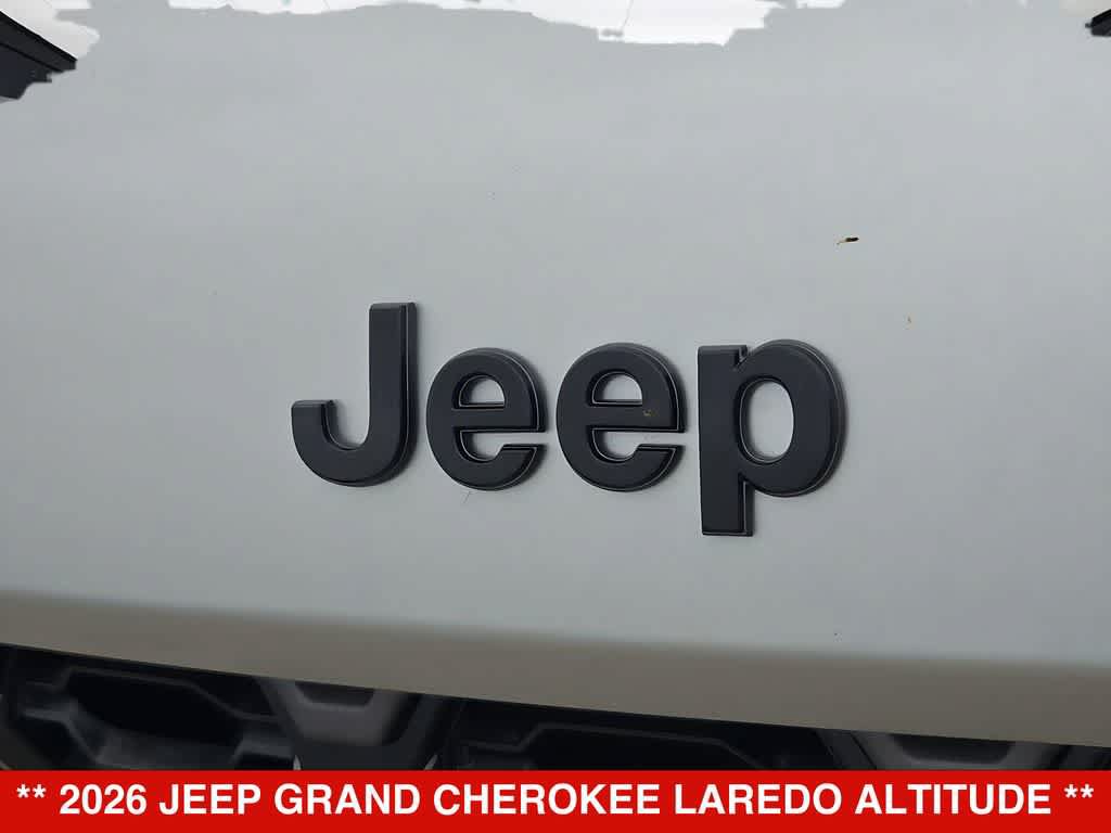 New 2026 Jeep Grand Cherokee Altitude AWD/4WD image 13