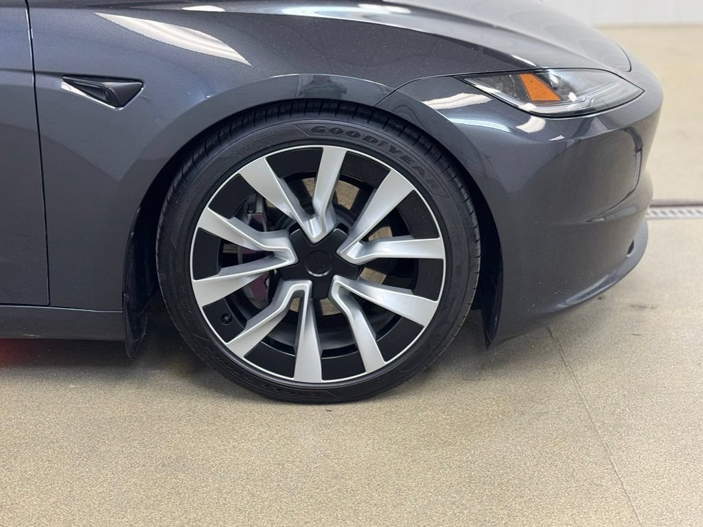 Used 2024 Tesla Model 3 Long Range AWD/4WD image 4